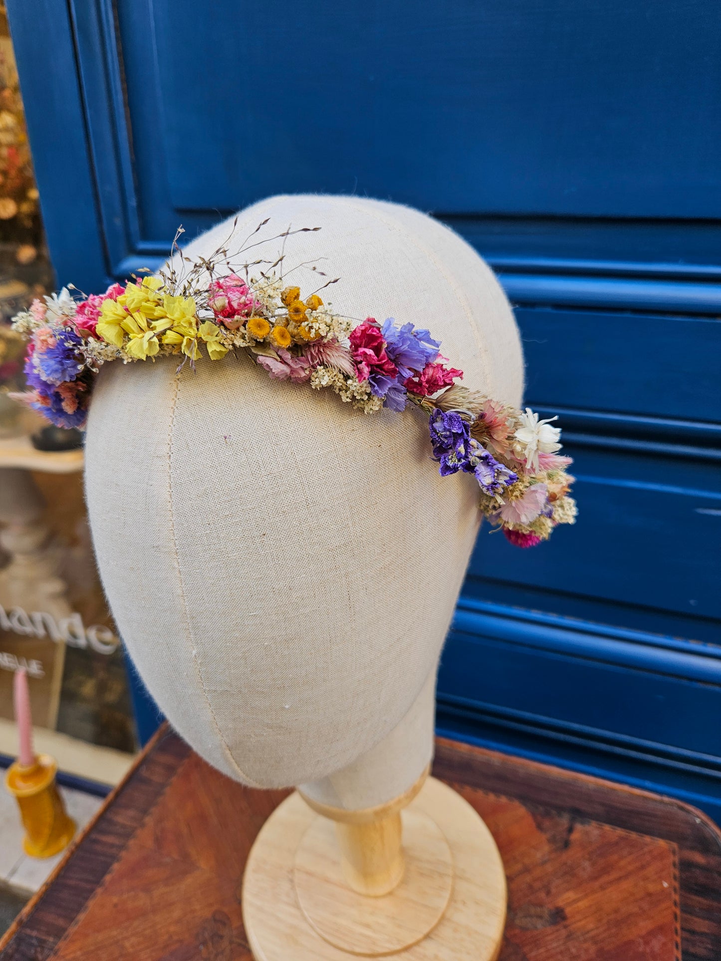 Couronne de tête fleurs séchées la caennaise
