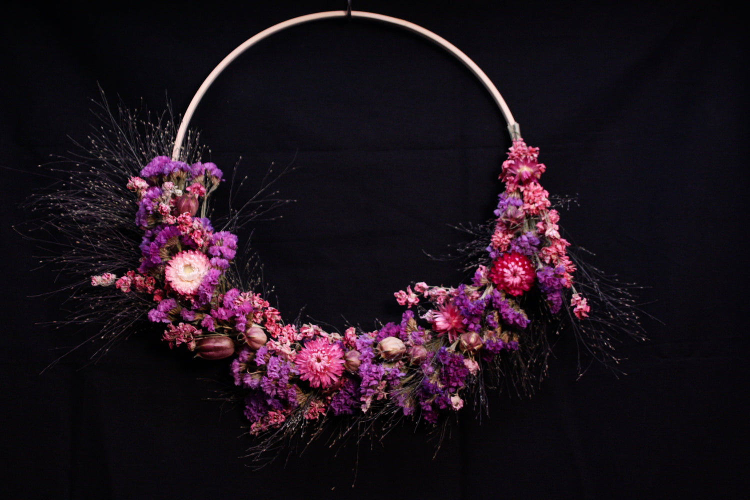 Couronne de fleurs séchées