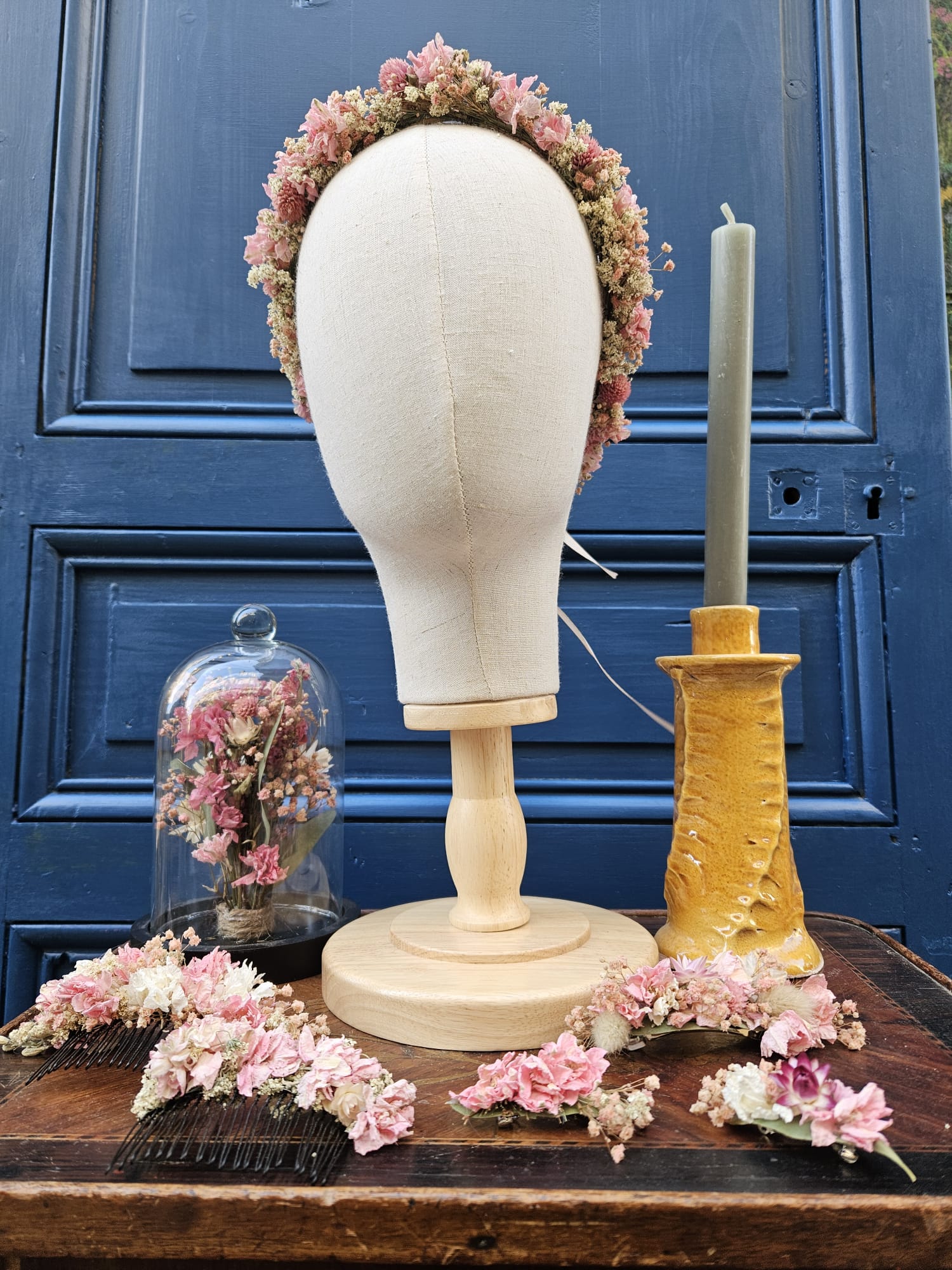 Couronne de têtes broches peignes fleurs séchées