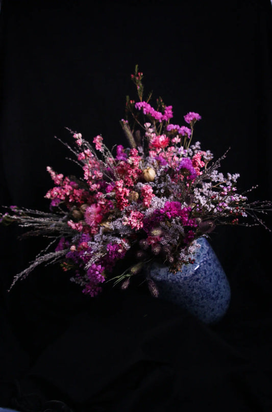 Bouquet fleur sechée rose fuchsia et violet style pop Solal