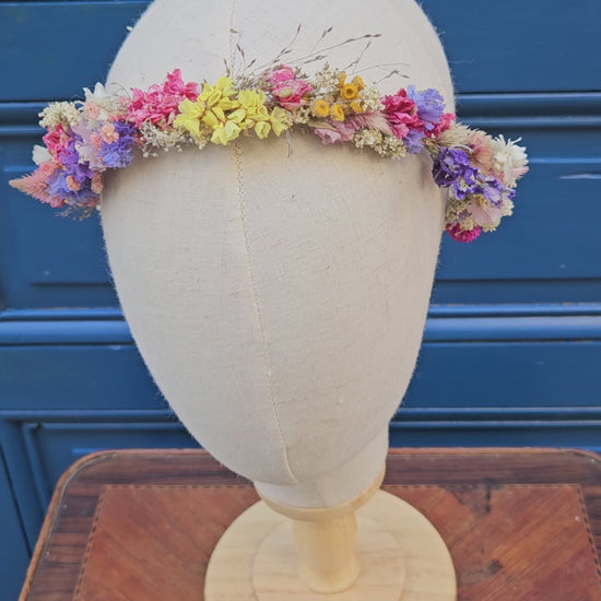Couronne de tête fleurs séchées la caennaise